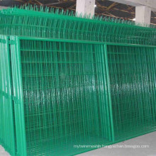 Easily Assembled China Wholesale Metal Steel Wire Mesh Fence (WWMF)